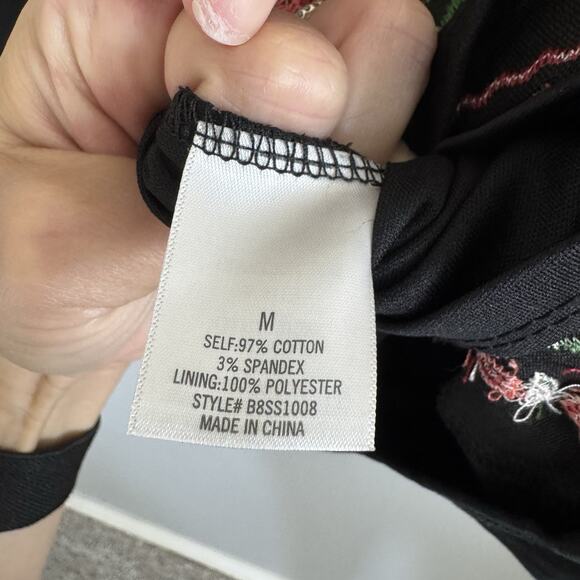 Mi Ami Marty Black Embroidered Floral Mini Skirt Womans Size M - Picture 8 of 9